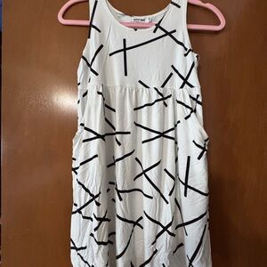 Fighting Eel Black and White Kids Dress